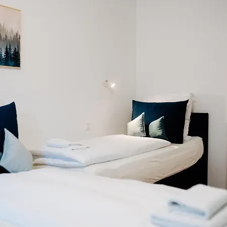 Naturnaher Rueckzugsort - Boxspring & Smart Tv & Wlan Apartment Jena