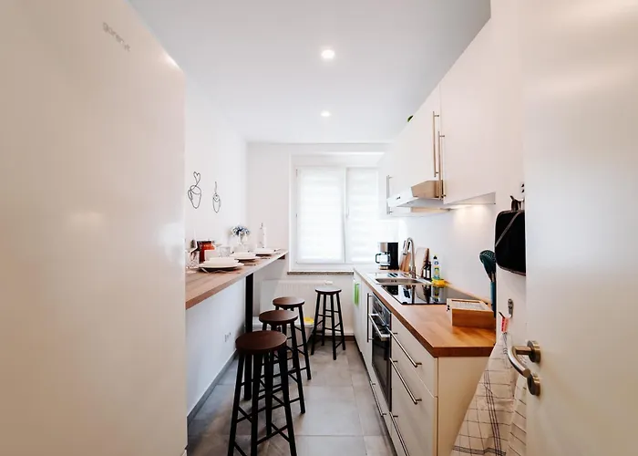 Naturnaher Rueckzugsort - Boxspring & Smart Tv & Wlan Apartment